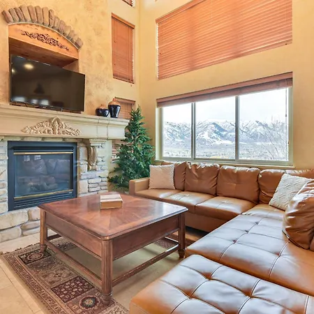 Eden Townhome With Mtn View And Shuttle To Powder Mtn!